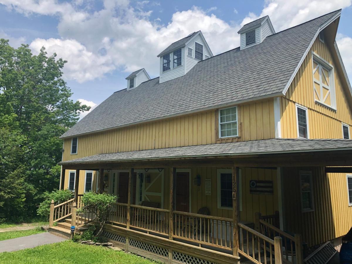 Yellow Barn Estate Freeville Exterior photo